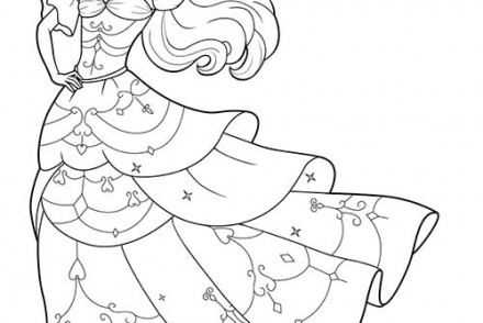 Coloriages-Barbie-et-les-3-Mousquetaires-Coloriage-de-Corinne-en-robe-de-bal-avec-son-epee.jpg