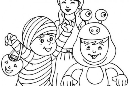 Coloriages-Enfants-deguises-pour-Halloween-petits-monstres-a-colorier.jpg